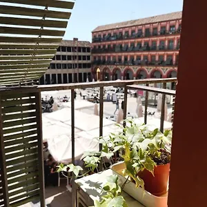 Casa En Plaza De La Corredera Con Balcon Apartamento Córdoba