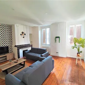 - Halles Brauhauban Apartamento Tarbes